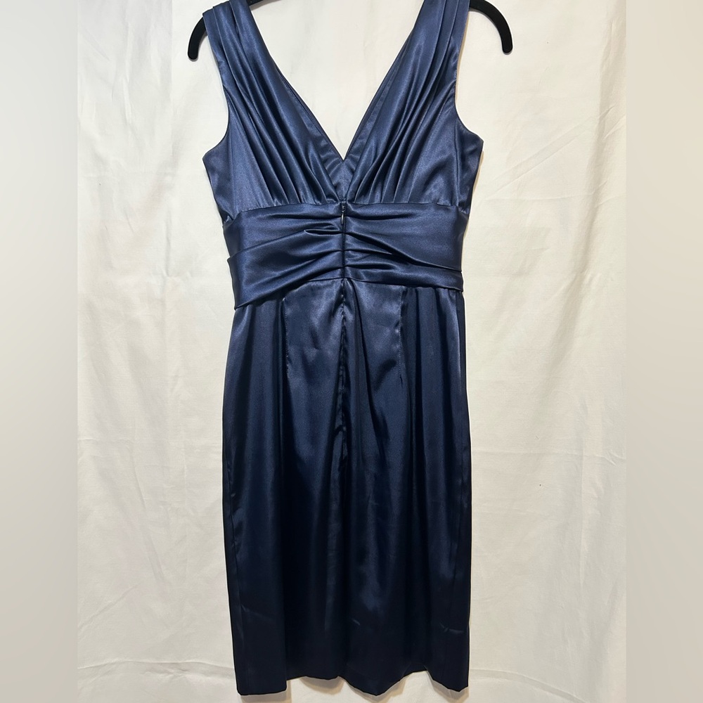 Eliza J Navy Blue Satin Sheath cocktail dress Size 2P - Picture 4 of 13